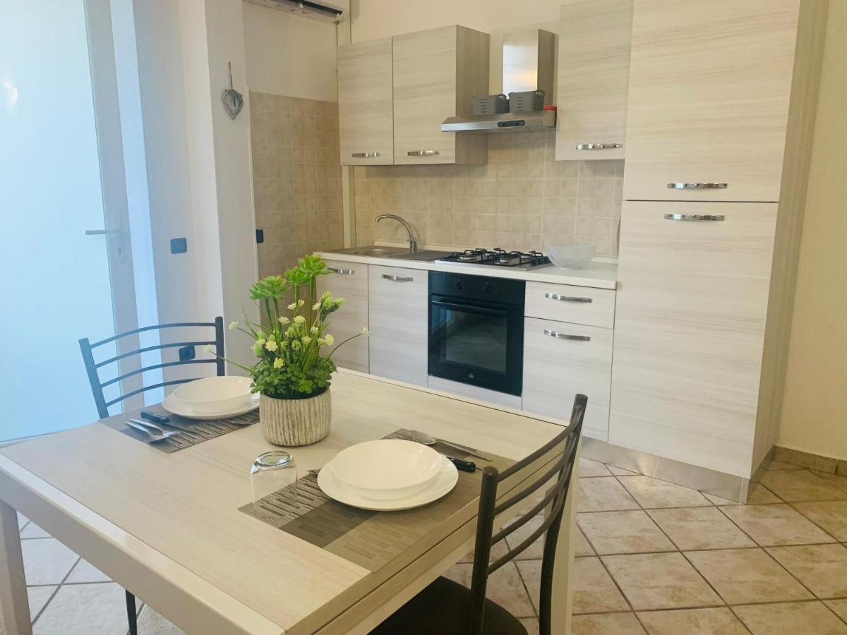 Il Cortiletto Apartment Somma Lombardo Luaran gambar